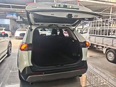 Toyota RAV4 Hybrid 2.5L E-CVT FWD Elite - фото 18