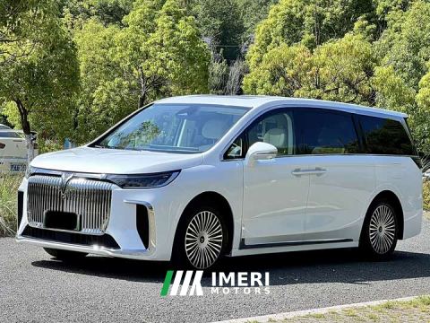 2024 Voyah Lantu Dreamchaser PHEV AWD Luxury Kunpeng Edition - car from China