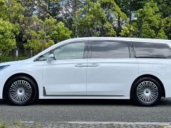 Voyah Lantu Dreamchaser PHEV AWD Luxury Kunpeng Edition - ფოტო 13