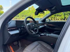 BMW 5 Series 530Li Premier M Sport Package - photo 3