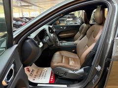 Volvo XC60 B5 AWD Smart Luxury Edition - фото 4