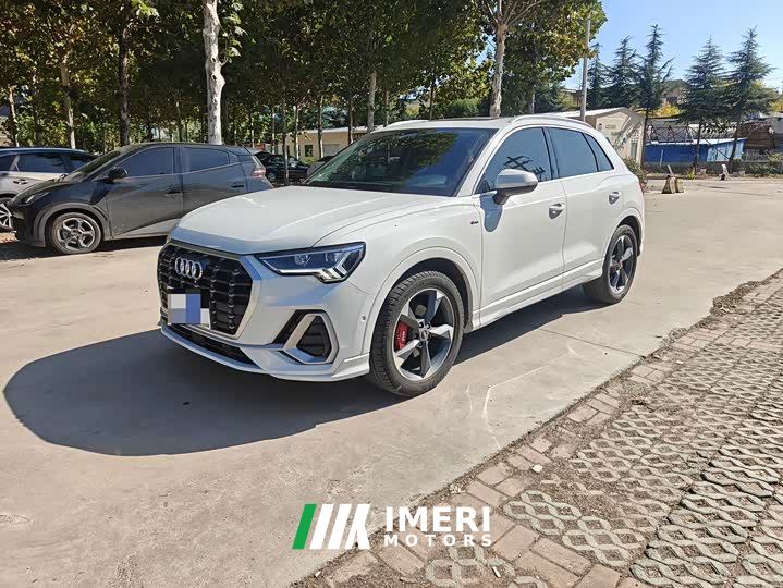 Audi Q3 35 TFSI Fashion Dynamic