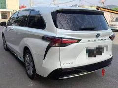 Toyota Sienna 2.5L Hybrid Premium Edition - ფოტო 5