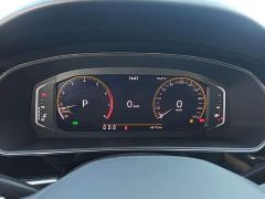 Volkswagen Passat 330TSI Elite - ფოტო 11