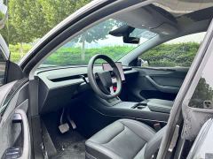 Tesla Model Y Long Range All-Wheel Drive - фото 4