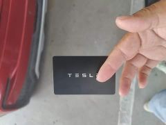 Tesla Model Y Rear-Wheel Drive - ფოტო 8