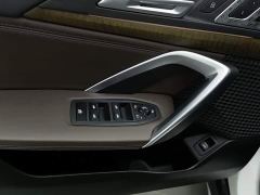 BMW iX1 xDrive30L X Design Package - ფოტო 9