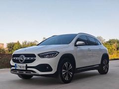 Mercedes-Benz GLA 200 - ფოტო 1
