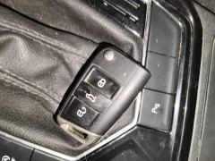 Volkswagen Taos X 330TSI FWD Luxury Smart Connected Edition - фото 8