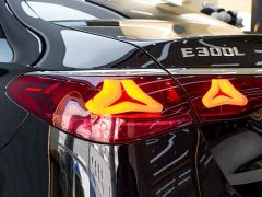 Mercedes-Benz E-Class Facelift E 300 L Luxury - ფოტო 9
