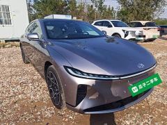Changan Qiyuan A07 Blue Whale Pure Electric 710 Flagship - ფოტო 3