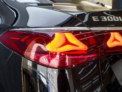 Mercedes-Benz E-Class E 300 L Luxury - ფოტო 9