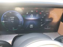 FAW Red Flag HS7 PHEV 2.0T PHEV AWD 2 Million Units Anniversary Edition 6-Seater - photo 11