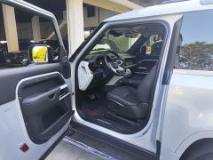 Land Rover Defender Facelift 90 3.0T P400 XS - photo 7