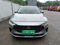 Ford Focus EcoBoost 180 Edition - фото 2
