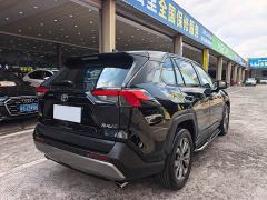 Toyota RAV4 2.0L CVT FWD Fashion Edition - фото 11