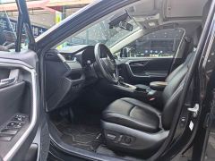 Toyota RAV4 2.0L CVT FWD Fashion Edition - фото 6