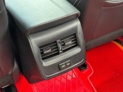 Toyota Avalon 2.0L Premium Edition - ფოტო 17