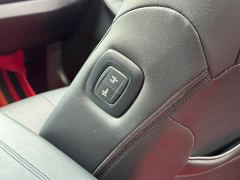 Toyota Avalon 2.0L Premium Edition - ფოტო 18