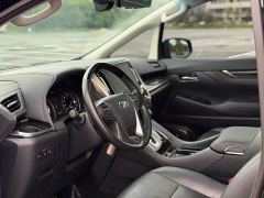Toyota Vellfire Crown Hybrid 2.5L HV Premium Edition - photo 8
