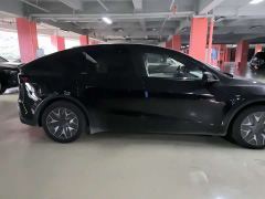 Tesla Model Y L Long Range All-Wheel Drive - фото 4