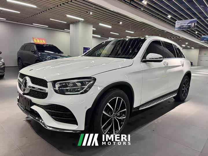 Mercedes-Benz GLC 300 L 4MATIC Luxury