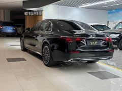 Mercedes-Benz E-Class E 300 L Luxury - photo 4