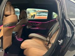 Mercedes-Benz E-Class E 300 L Luxury - photo 8