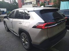Toyota Vlanda 2.0L CVT FWD Luxury - photo 4