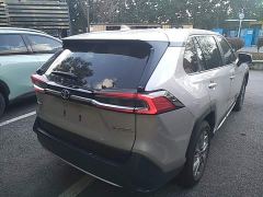 Toyota Vlanda 2.0L CVT FWD Luxury - photo 6