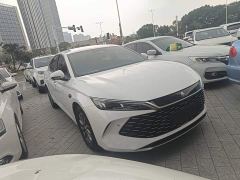 BYD Qin L DM-i Smart Drive Edition 80KM Leading - фото 3