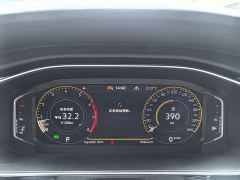 Volkswagen Sagitar 300TSI DSG Excellence Edition - photo 17
