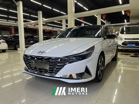 2023 Hyundai Elantra 1.5L CVT Luxury - автомобиль из Китая