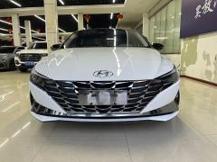 Hyundai Elantra 1.5L CVT Luxury - фото 2