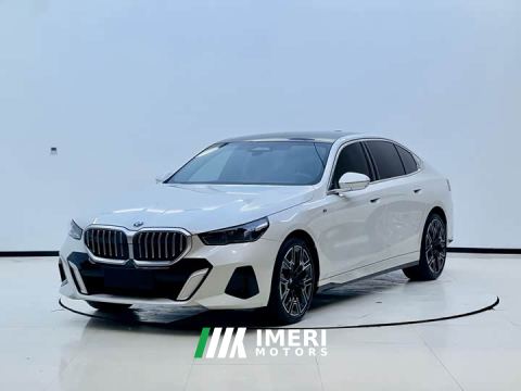 2024 BMW 5 Series 530Li Luxury M Sport Package - автомобиль из Китая