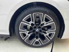 BMW 5 Series 530Li Luxury M Sport Package - фото 13