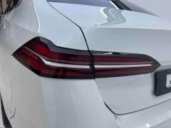 BMW 5 Series 530Li Luxury M Sport Package - фото 7