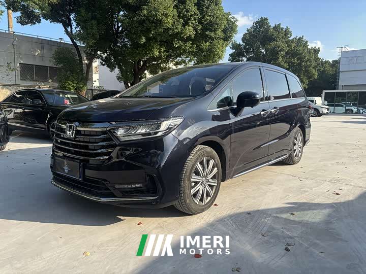 Honda Odyssey 2.0L e:HEV Sharp Comfort Edition - автомобиль из Китая