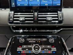 Lincoln Navigator 3.5T Presidential Edition - ფოტო 2