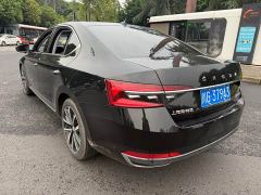 Skoda Superb TSI280 DSG Prestige - ფოტო 4