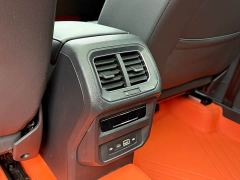 Volkswagen Tiguan L 330TSI Automatic Two-Wheel Drive R-Line Flagship - photo 16