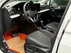 Volkswagen Tiguan L 330TSI Automatic Two-Wheel Drive R-Line Flagship - photo 5
