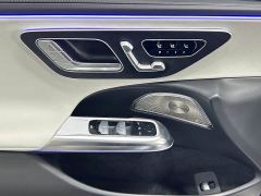 Mercedes-Benz E-Class E 300 L Luxury - photo 11