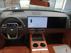 Li Auto Ideal L8 Air - ფოტო 9