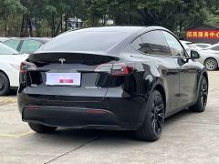 Tesla Model Y Standard Range RWD - фото 6
