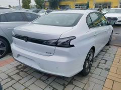 Peugeot 408 360THP Latour Edition - photo 9