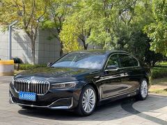 BMW 7 Series 730Li Luxury Package - фото 3