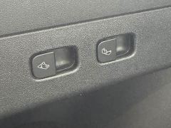 Tesla Model Y Rear-Wheel Drive - ფოტო 19