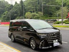 Toyota Alphard 2.4L Automatic - ფოტო 2