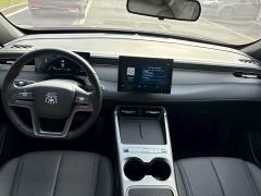 BYD Qin PLUS DM-i 210KM Beyond Edition - фото 6